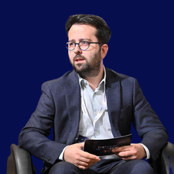DR. HÜSEYİN GÜRKAN GÜNEÇ